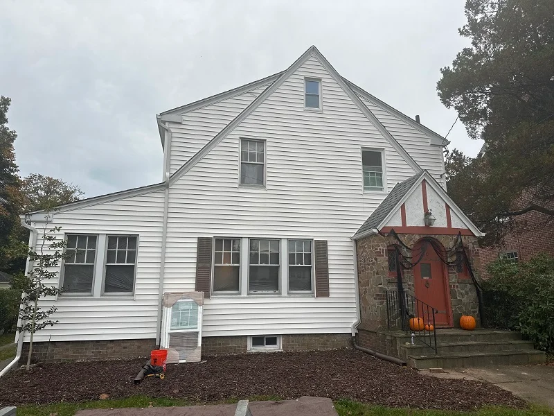 Vinyl window replacement in New Haven, CT